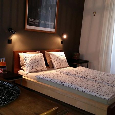 Garni Giacometti ロカルノ 部屋 写真